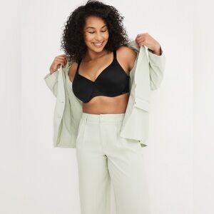 Jockey Cushion Wire Full Coverage Bra. Size 42D.